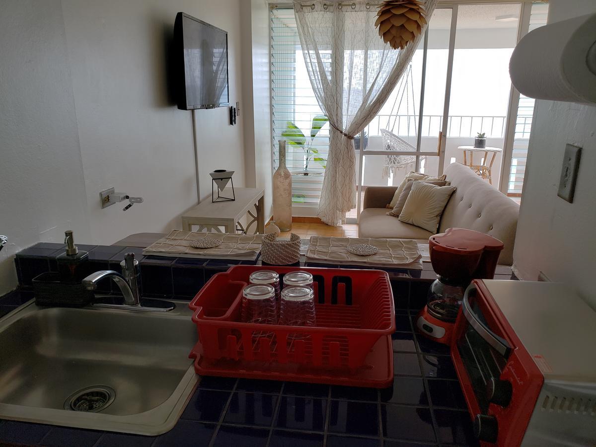 Gorgeous Beach Front Studio With Electricity Water Ac Luquillo Ngoại thất bức ảnh
